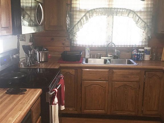 2nd image of 2475 White Ash Ln
