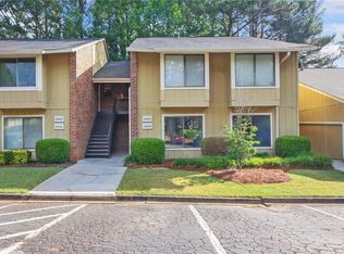2096 Powers Ferry Trce SE, Marietta, GA 30067