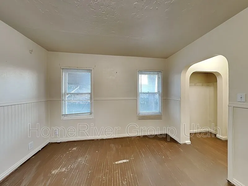 1 bed, 1.0 bath, 800 sqft, $1,050 — Photo 2