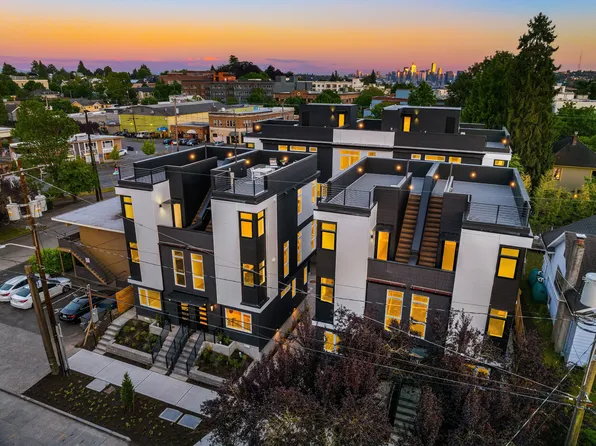 1221 B N #47, Seattle, WA 98118