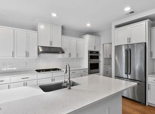498 Central Ave, Middletown, NJ 07716