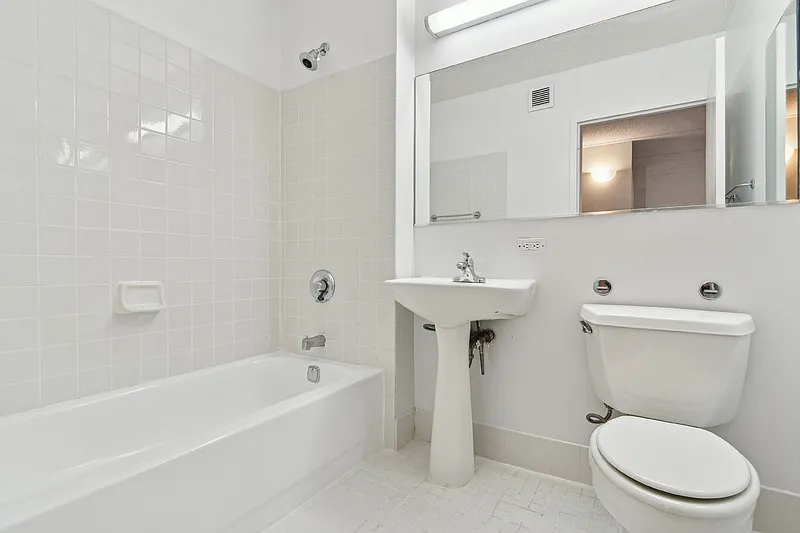 345 East 64th Street — Photo 3