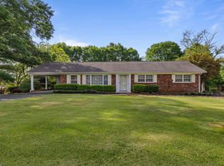 8 Montford Ave, Boiling Springs, SC 29316