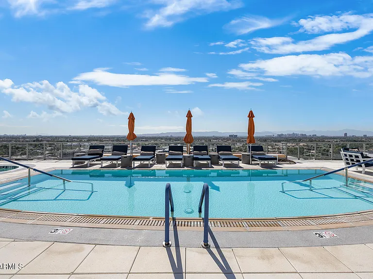 2211 E Camelback Rd #207 — Photo 29