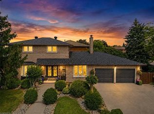 87 Monte Dr, Hamilton, ON L8G 4M4