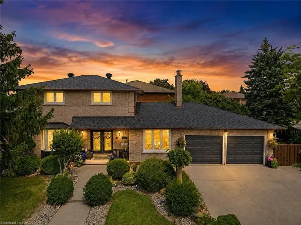 87 Monte Dr, Hamilton, ON L8G 4M4