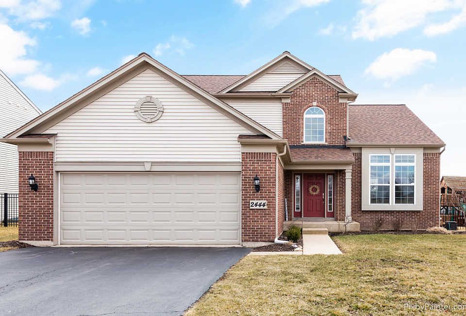 1st image of 2444 Woodside Dr