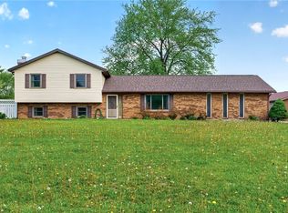 9367 Artz Rd, New Carlisle, OH 45344