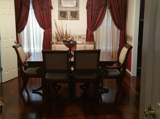 78 Larkspur Ln, Martinsburg, WV 25403