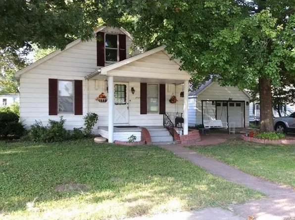 2021 Harris St, Madison, IL 62060