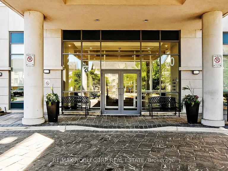 20 N Park Rd #516 — Photo 4