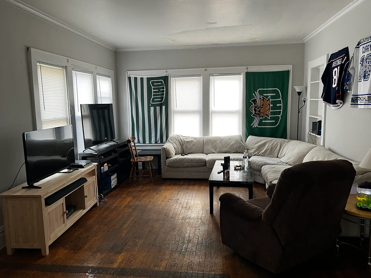 3 bed, 1.5 bath, 1684 sqft, $1,800 — Photo 4