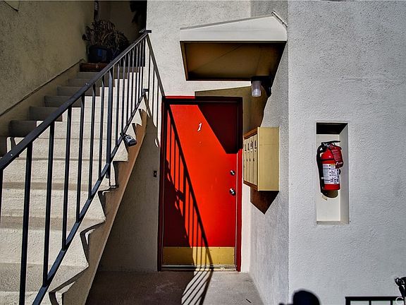 2nd image of 1017 S Bedford St #1