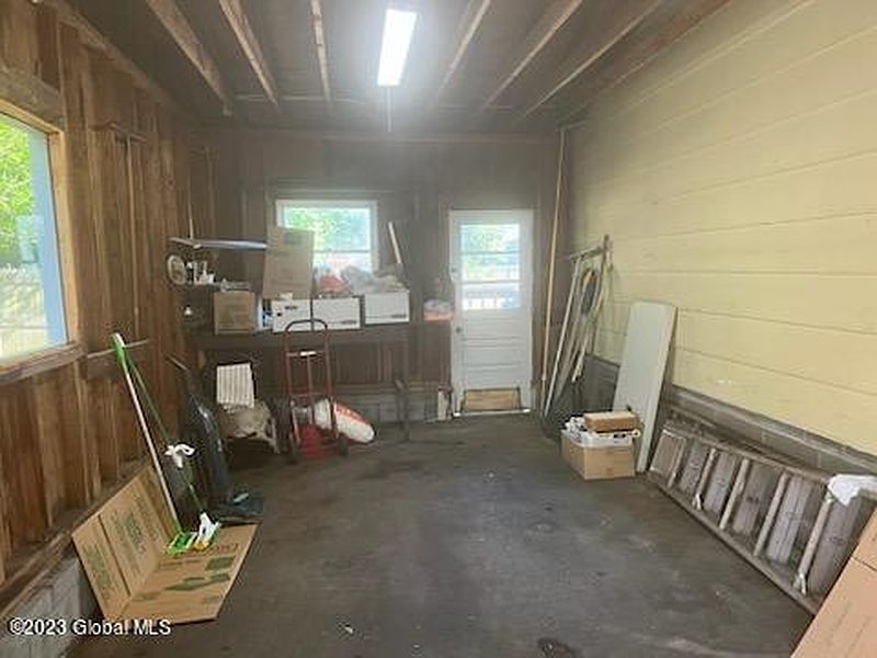 3rd image of 538 Clayton Road
