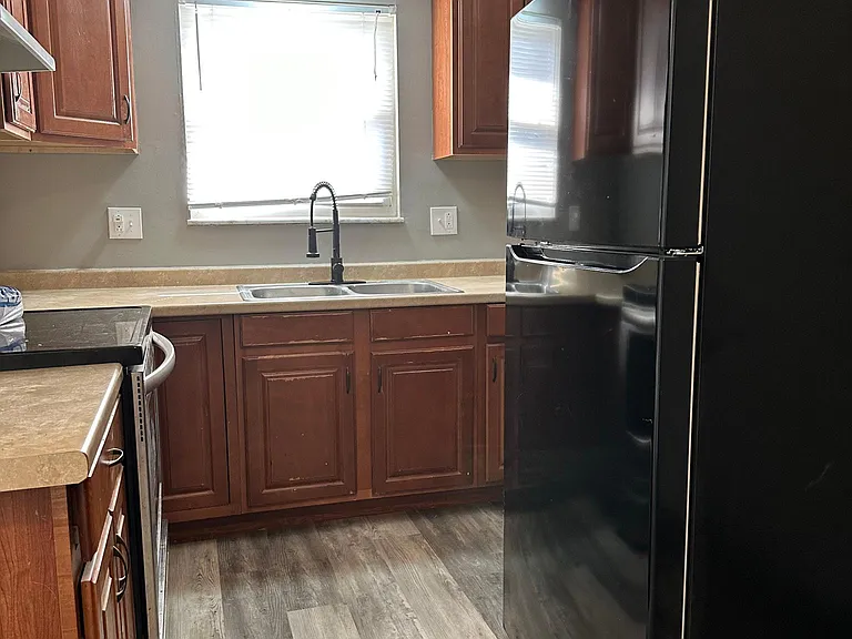 2542 Audubon Rd — Photo 5