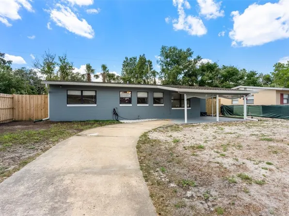 211 Woodmere Blvd, Sanford, FL 32773