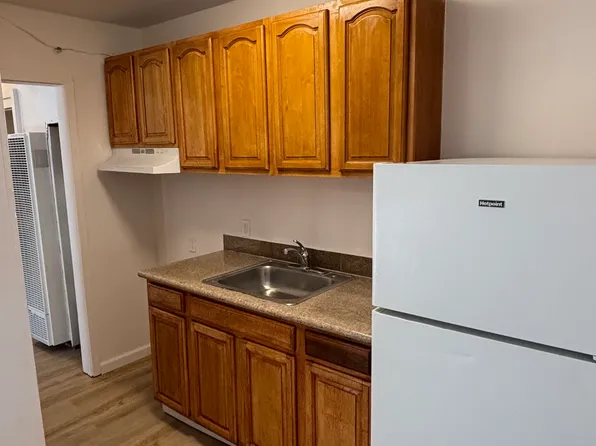 1315 Harbor St #4, Pittsburg, CA 94565