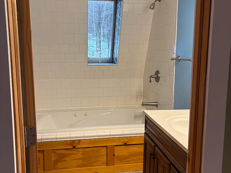144 Alexander Ln — Photo 12