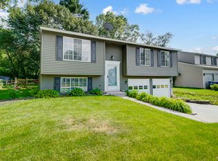 5661 Hunting Creek Rd, Toledo, OH 43615