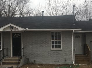907 S B St, Rogers, AR 72756