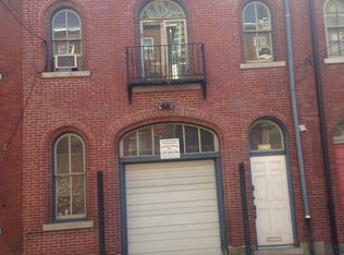 2118 Chancellor St, Philadelphia, PA 19103