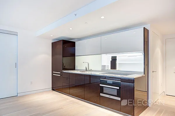 Rented by (Legacy) Elegran | media 58