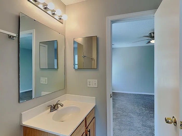 2873 Signal Ct SW — Photo 10