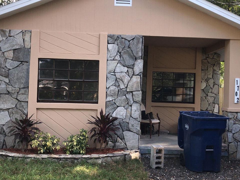 2nd image of 1702 W Cluster Ave