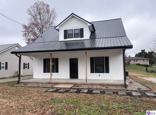 516 N West St, Munfordville, KY 42765