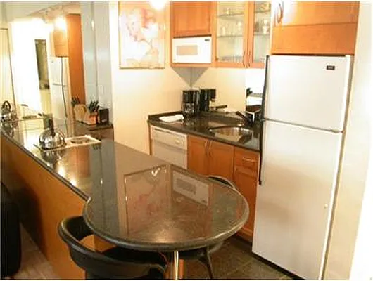 Rented by Douglas Elliman | media 23