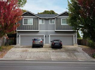 2917 Fruit Valley Rd, Vancouver, WA 98660