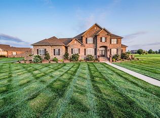 335 Winston Ct, Bowling Green, KY 42104