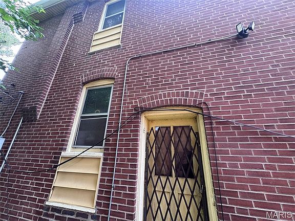 3rd image of 4627 Moraine Ave