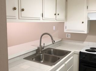 2728 E 3rd St #4, Long Beach, CA 90814