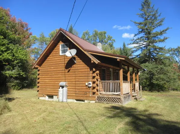 130 Wellington Road, Harmony, ME 04942