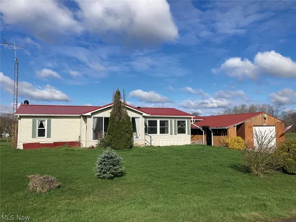 7849 Lorey Rd, East Rochester, OH 44625