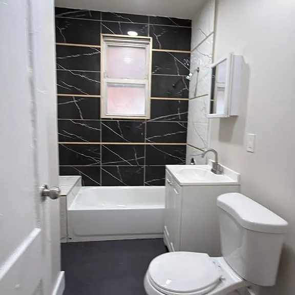 81 Montgomery St #2 — Photo 5