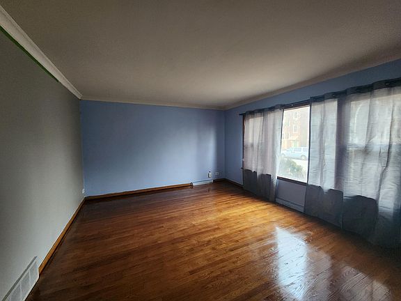 2nd image of 8836 S Harper Ave #2