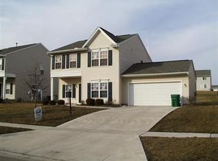 2968 Sassafras Ln, Dayton, OH 45431