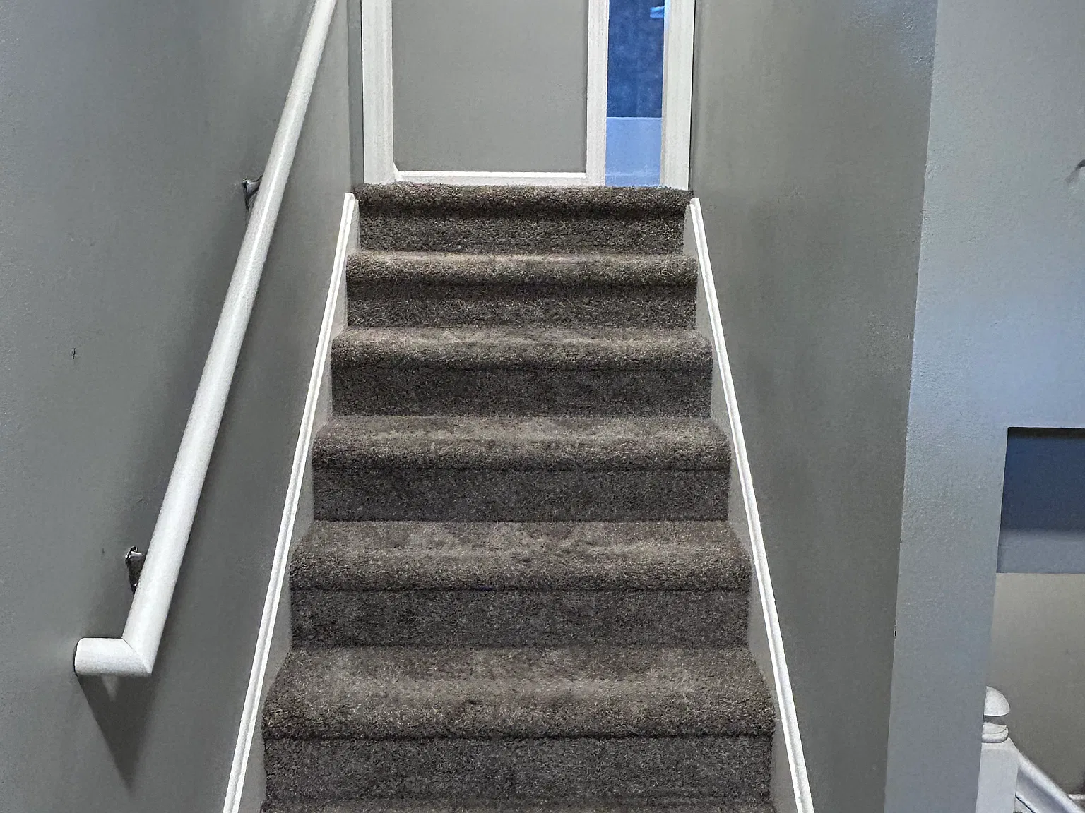 2 bed, $1,100 — Photo 4