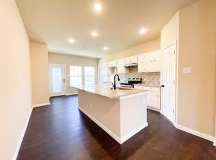 9079 Drake Rd, Quinlan, TX 75474