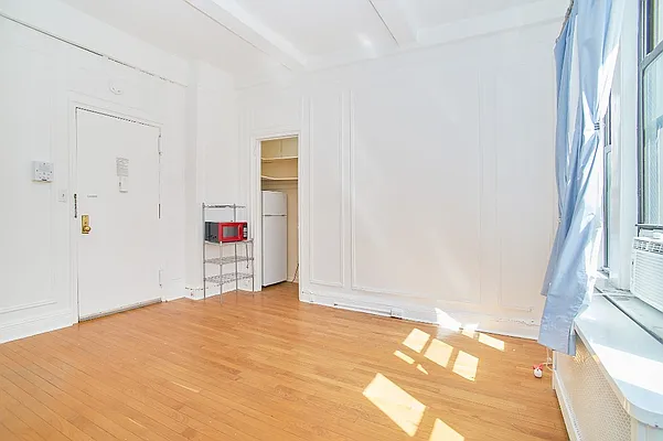 Rented by Living New York | media 21