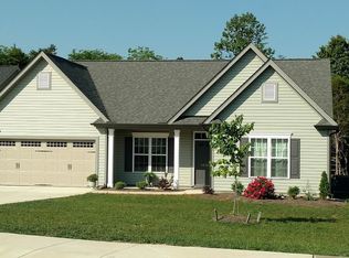 4076 Saint Johns St, High Point, NC 27265