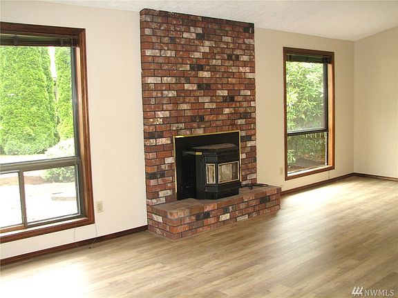 3rd image of 167 Alturas Dr