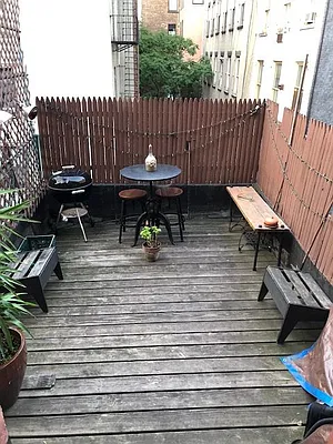 Rented by Aimee Grodanz, LREB | media 7