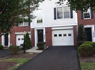 1037 Bayberry Dr #49D, Canonsburg, PA 15317