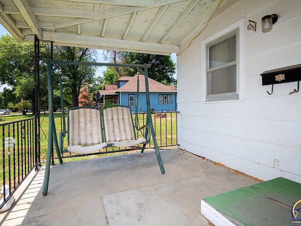 234 Holliday St, Osage City, KS 66523 Zillow