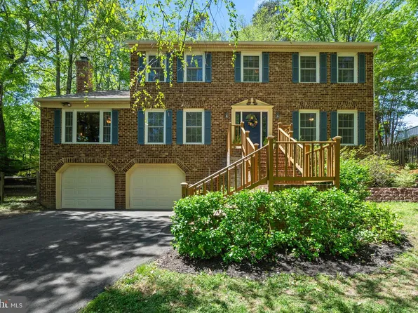 2023 Stateroom Dr, Stafford, VA 22554