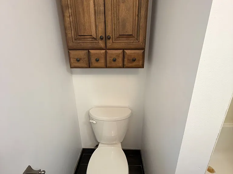10 Miami Dr — Photo 11