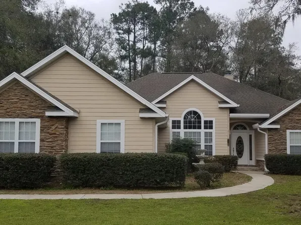 220 NW Kelly Lake Ct, Lake City, FL 32055